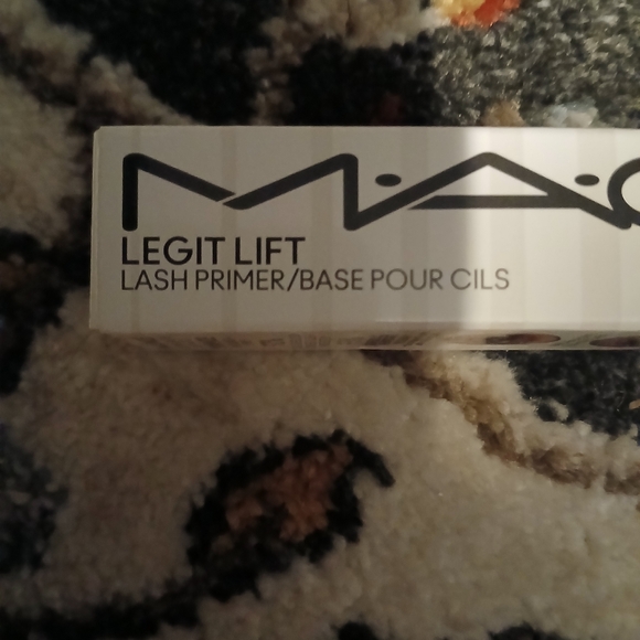 MAC Stack lash primer - Picture 3 of 3